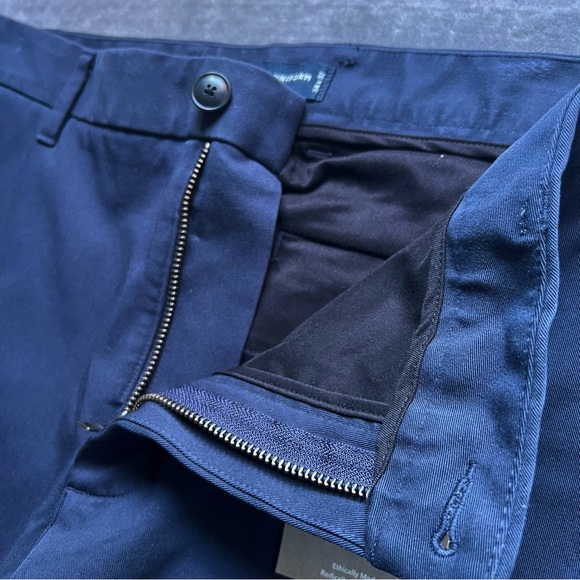 NEW Everlane Uniform Performance Pant Mens 34x32 Navy Slim Fit Stretch Chino - Picture 6 of 8
